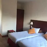 Hotel Au Feu De Bois
