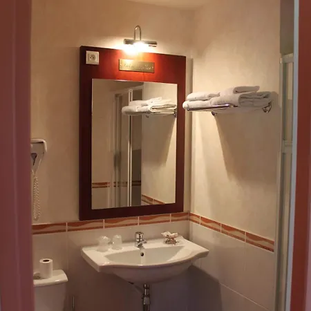 Au Feu De Bois Ξενοδοχείο 2*