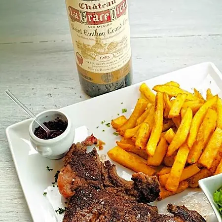 Au Feu De Bois Gasthof