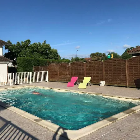 Au Feu De Bois Ξενοδοχείο 2*