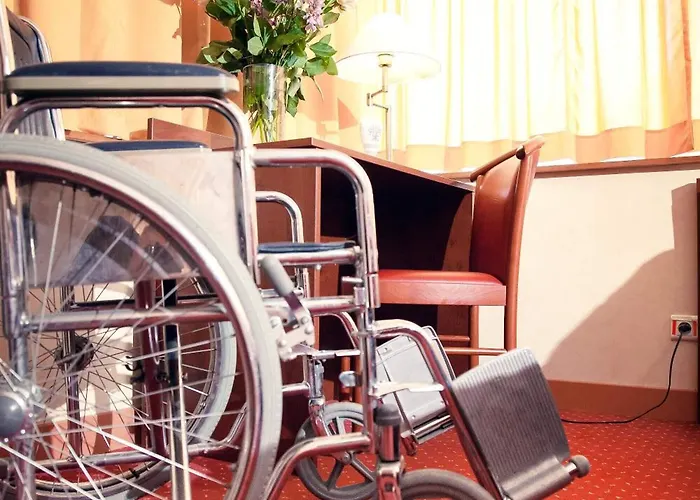 Отель Au Feu De Bois Amou